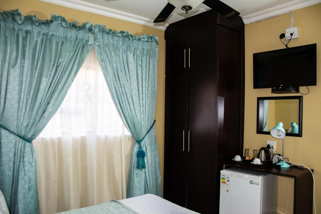 Mrhali Boutique Guest House KwaMhlanga 외부 사진